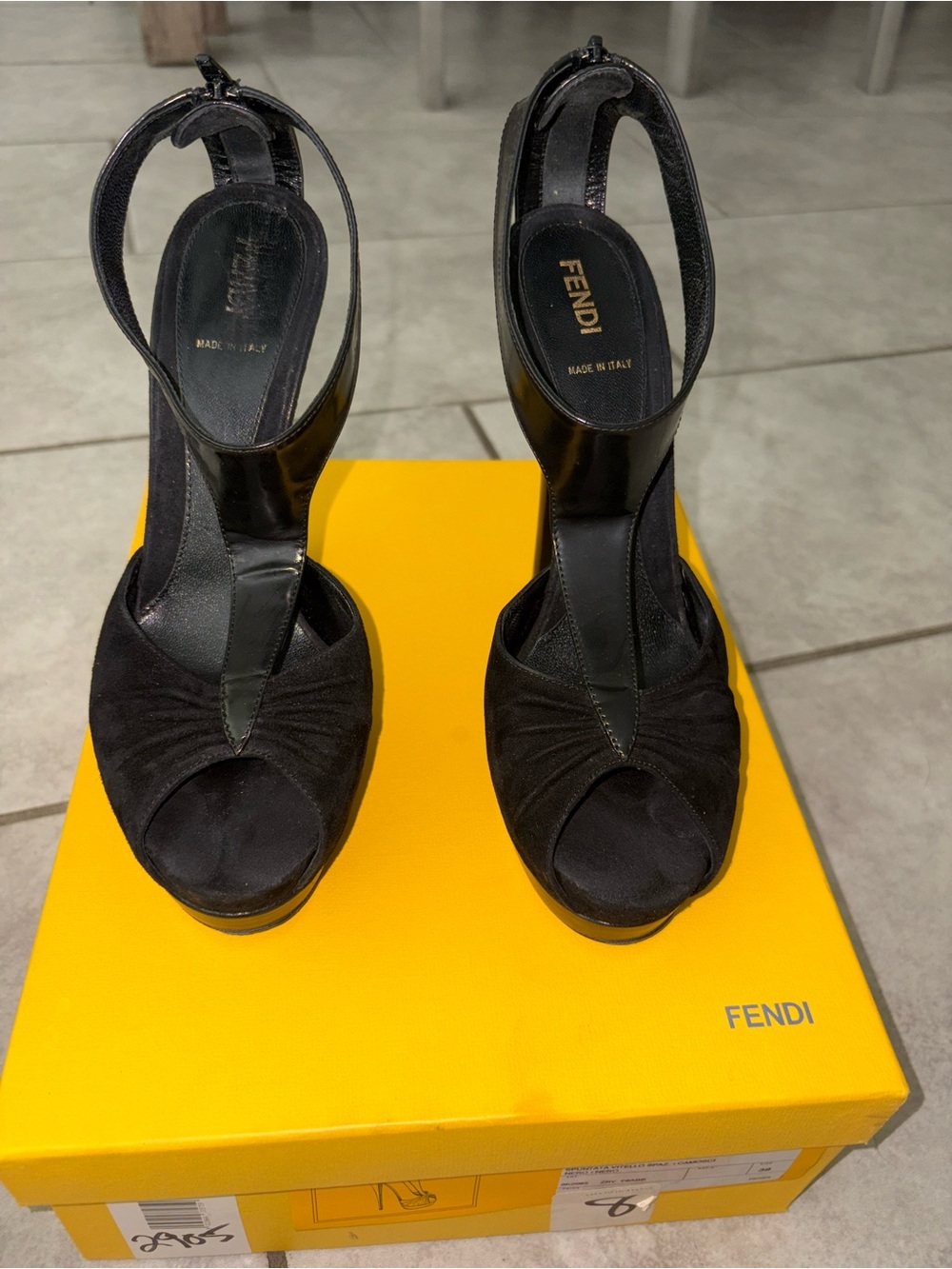 FENDI T STRAP Black Suede Leather Spuntata Peep Toe 5” Heels Size38